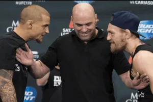 موعد نزال كونور ماكغريغور ضد داستن بويرير والقنوات الناقلة في بطولة يو اف سي 257