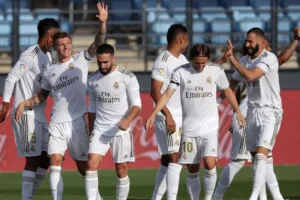 GettyImages 1249617361 1 1 2