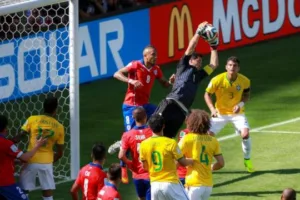 تعرف على معلق مباراة البرازيل وتشيلي في كوبا امريكا