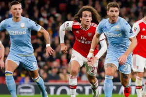 موعد مباراة آرسنال وليدز يونايتد والقنوات الناقلة في كأس رابطة المحترفين الإنجليزية