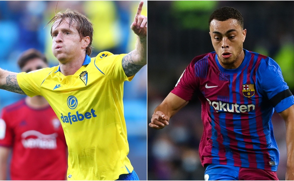 alex fernandez of cadiz xleftx and sergixo dest of barcelona xrightx.jpg 242310155