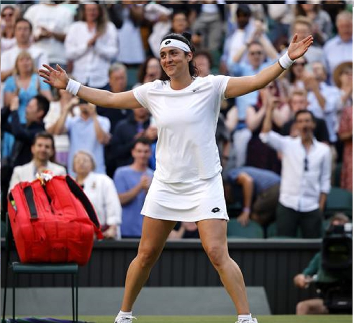 أنس جابر تكتب التاريخ في ويمبلدون .. اول عربية في التاريخ تصل الى نهائي