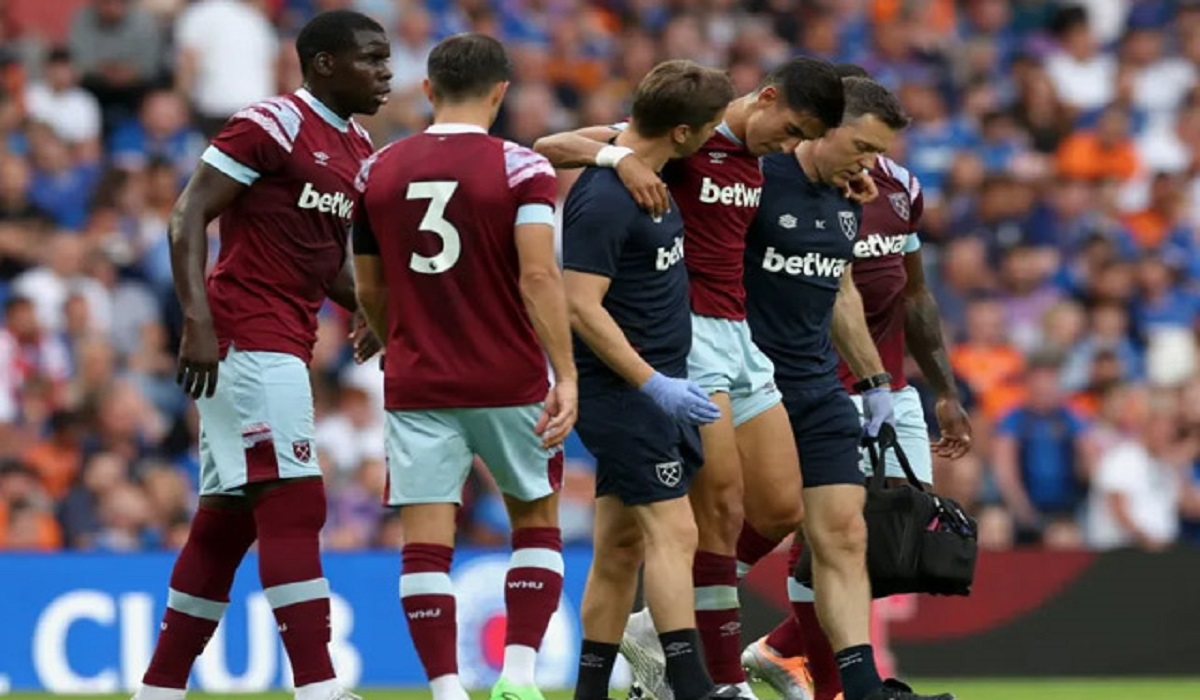 بي إن سبورتس نايف أكرد يغيب لثلاثة أشهر