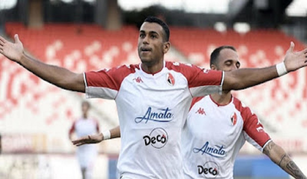 اسديرة في اول مباراة له بعد العودة من معسكر الاسود يسجل هدفين لباري