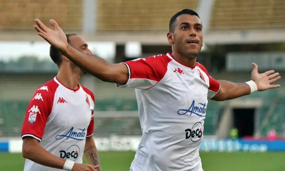 وليد شديرة يواصل كتابة التاريخ في الدوري الايطالي بتصدره ترتيب هدافي البطولة