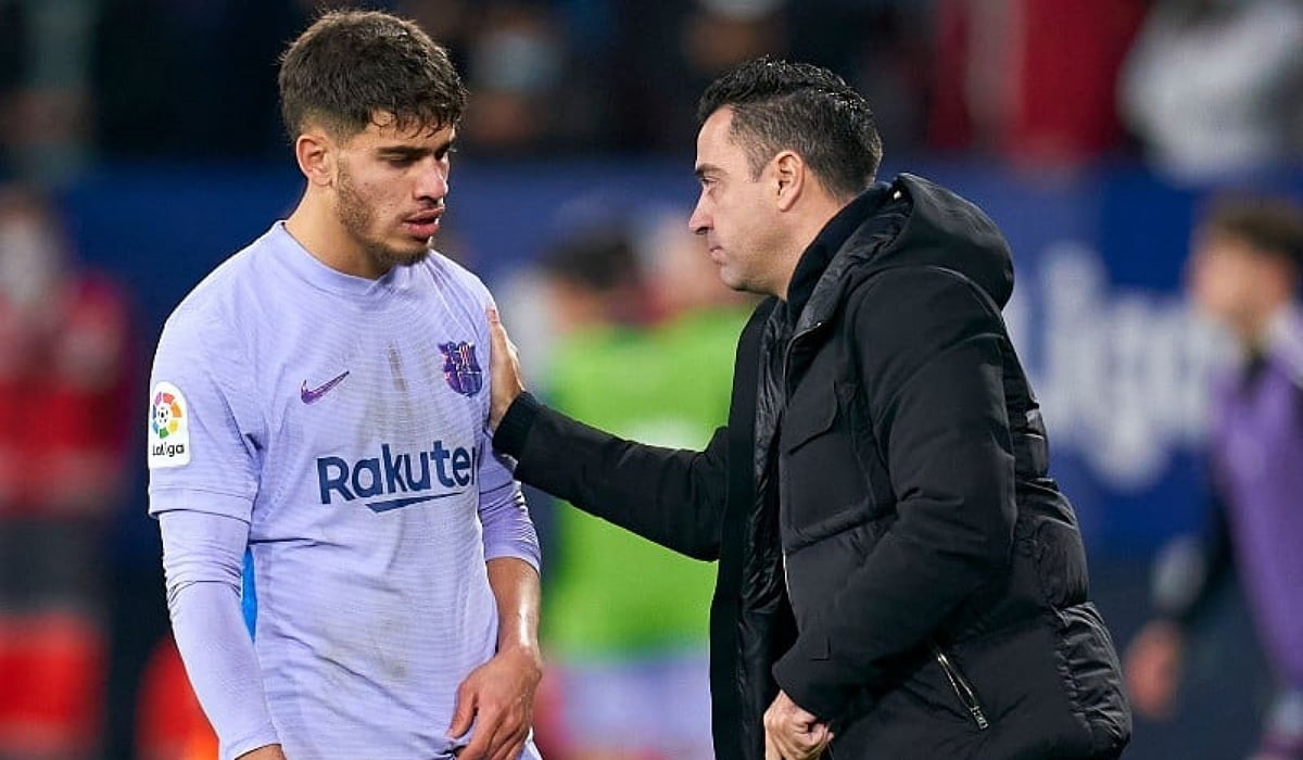 لن تصدق ما قاله تشافي هيرنانديز عن رحيل عبد الصمد الزلزولي عن برشلونة - عبد الصمد الزلزولي