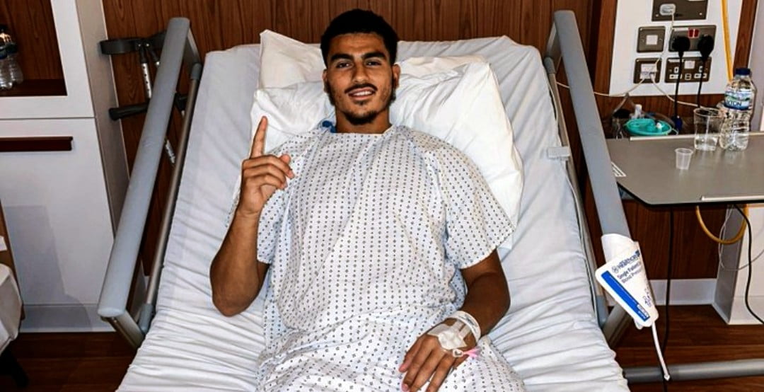 زكريا أبوخلال يفاجئ العالم برسالة مؤثرة بعد ٱجرائه لعملية جراحية - زكريا أبوخلال