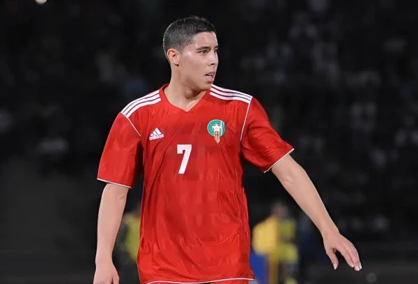 المغاربة غاضبون من تكريم باريس سان جيرمان ومارسيليا للمرحوم عبد العزيز برادة