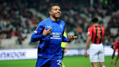 إشادة واسعة من مدرب رينجرز بحمزة إكمان