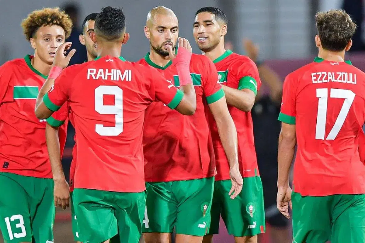 الأسطورة منتخب هولندا يمنع أبنه مم تمثيل المنتخب المغربي لهذا السبب