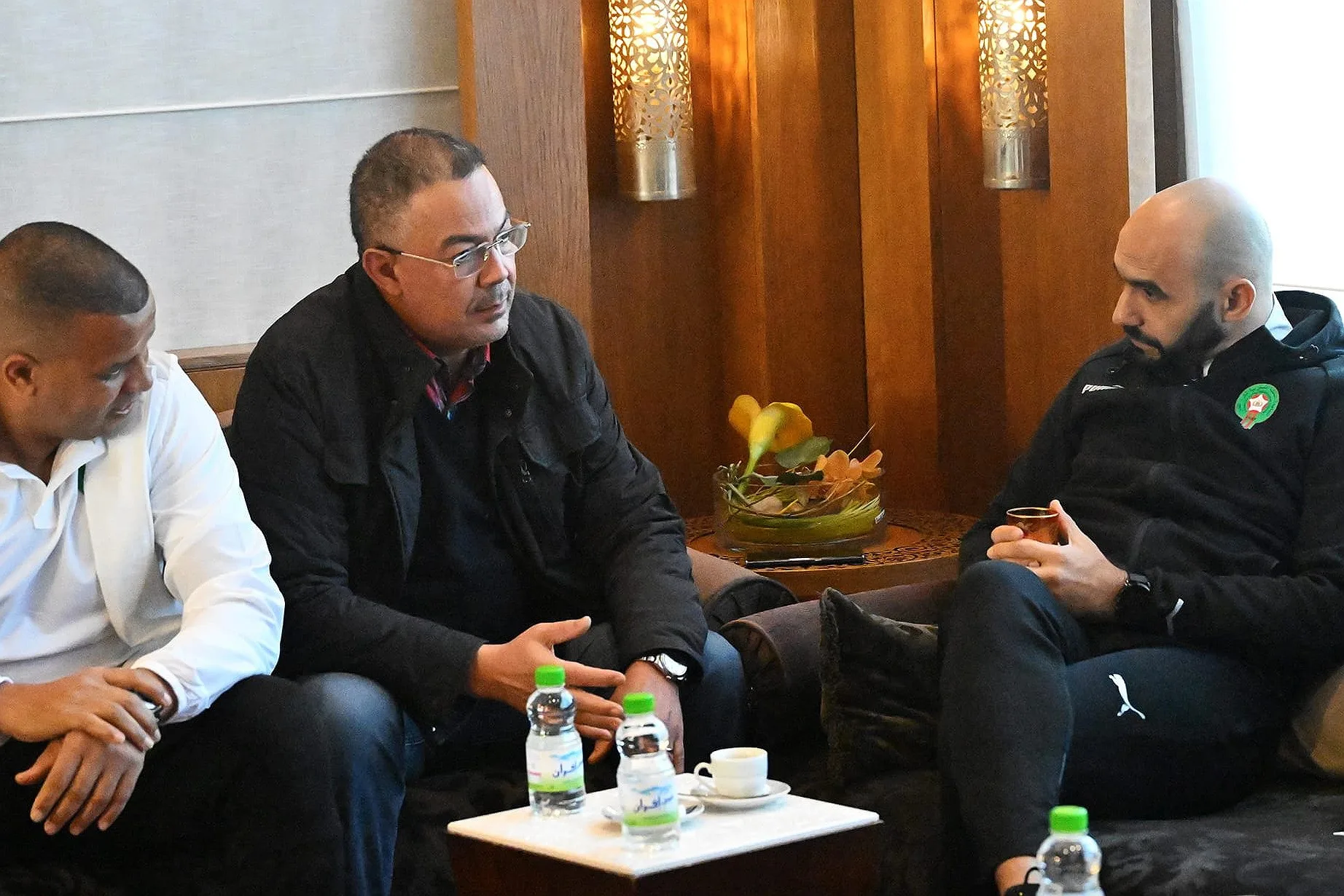 وليد الركراكي يعلن أستقالته من تدريب المنتخب المغربي وفوزي لقجع يتدخل لحل المشكل