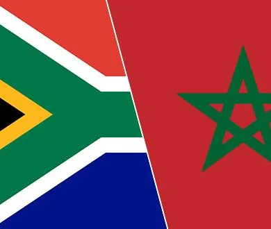 جنوب إفريقيا ترفض دخول نجم كرة القدم المغربي إلى أراضيها