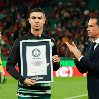 كريستيانو رونالدو يحقق رقم جديد ويدخل موسوعة غينيس للأرقام القياسية