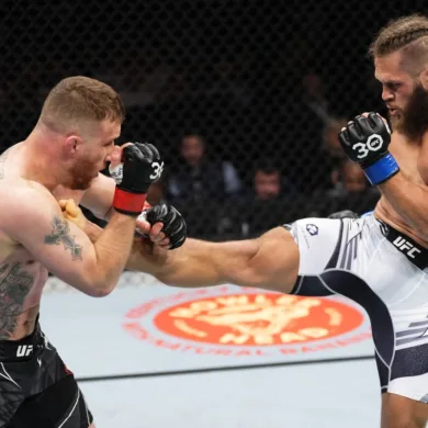موعد نزال جاستن جايتجي ورافائيل فيزيف والقنوات الناقلة في ufc 313