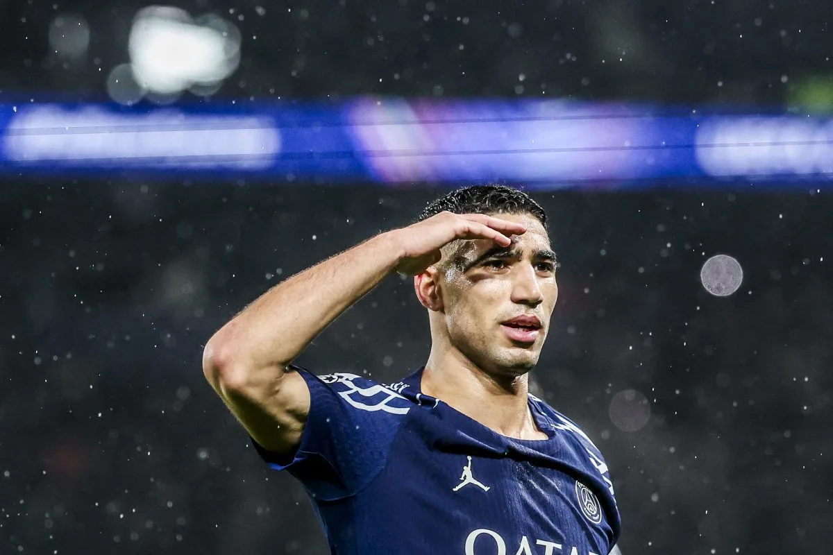 Achraf Hakimi يحصد إعجاب الجماهير... وليس أقلهم! استعرض Anthony Gordon تفوق لاعب المنتخب الإنجليزي U21 في مقابلة غريبة على الإنترنت!