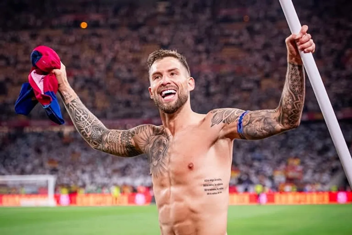 إنيغو مارتينيز يوجه رسالات شديدة اللهجة إلى ريال مدريد بعد خسارة لقب كأس الملك