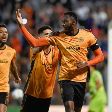 نهضة بركان يعود بفوز ثمين من أرض أسيك ميموزا الإيفواري في ذهاب ربع نهائي كأس الاتحاد الإفريقي