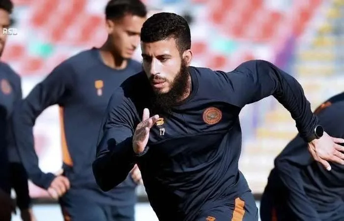 نهضة بركان يسعى لحجز مقعده في نهائي كأس الكونفدرالية الإفريقية أمام شباب قسنطينة في مواجهة مصيرية