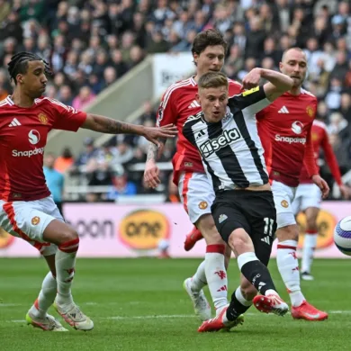 ترتيب الدوري الإنجليزي الممتاز بعد هزيمة مانشستر يونايتد أمام نيوكاسل 4-1