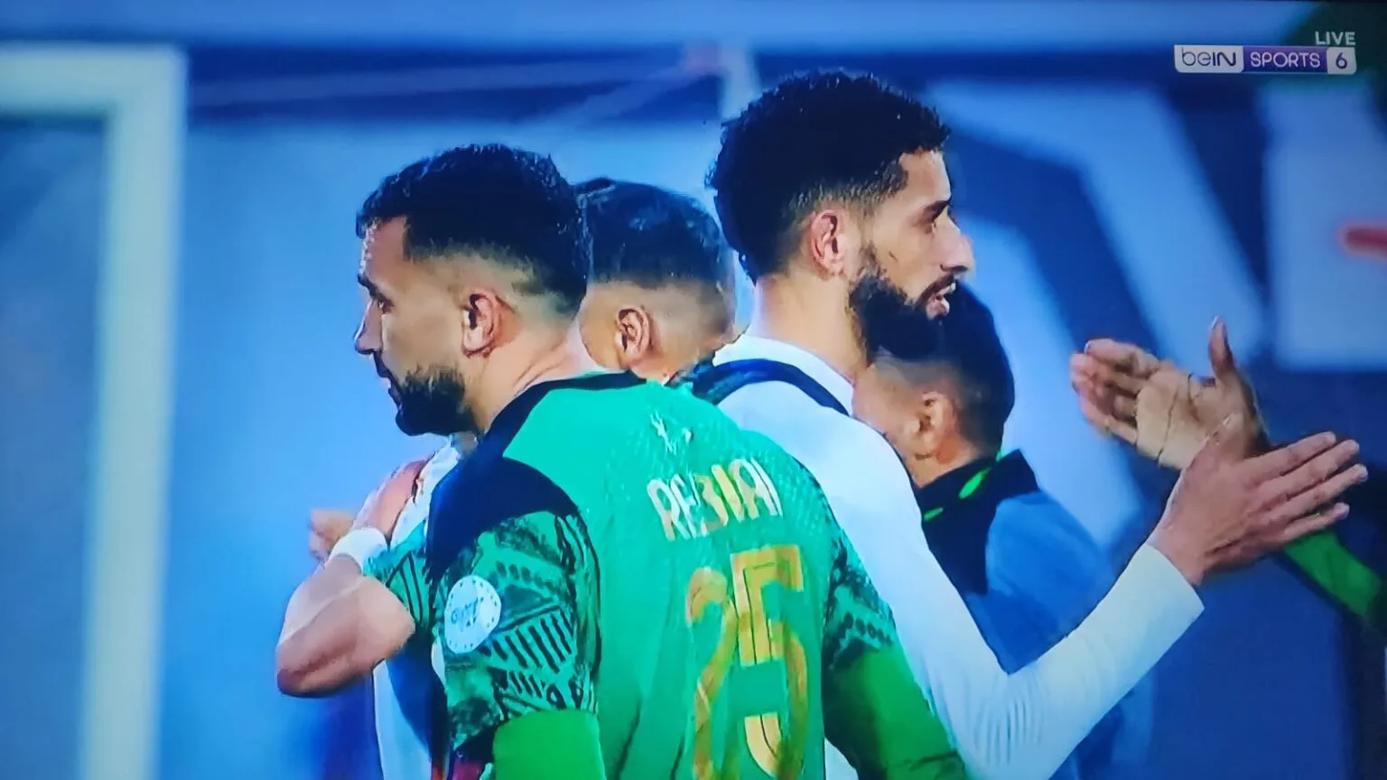 لن تتوقع مع قامت به الجماهير الجزائرية بعد فوز نهضة بركان على شباب قسنطينة