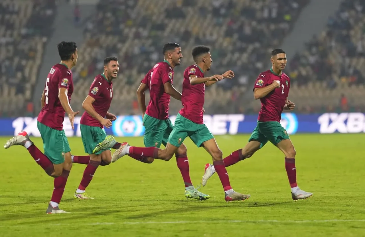 "منتخب المغرب يستعد لخسارة أيمن برقوق بعد إيقافه من قبل شالكه بسبب تصرف غير أخلاقي"