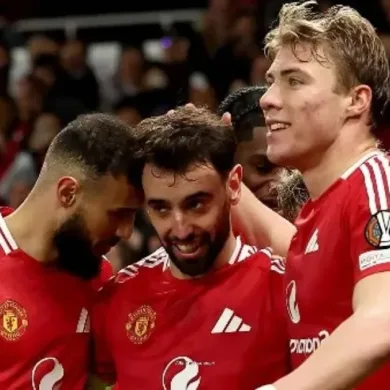 تشكيلة مانشستر يونايتد ضد ليون man united vs olympique lyon في الدوري الأوروبي 2025 والقنوات الناقلة والموعد