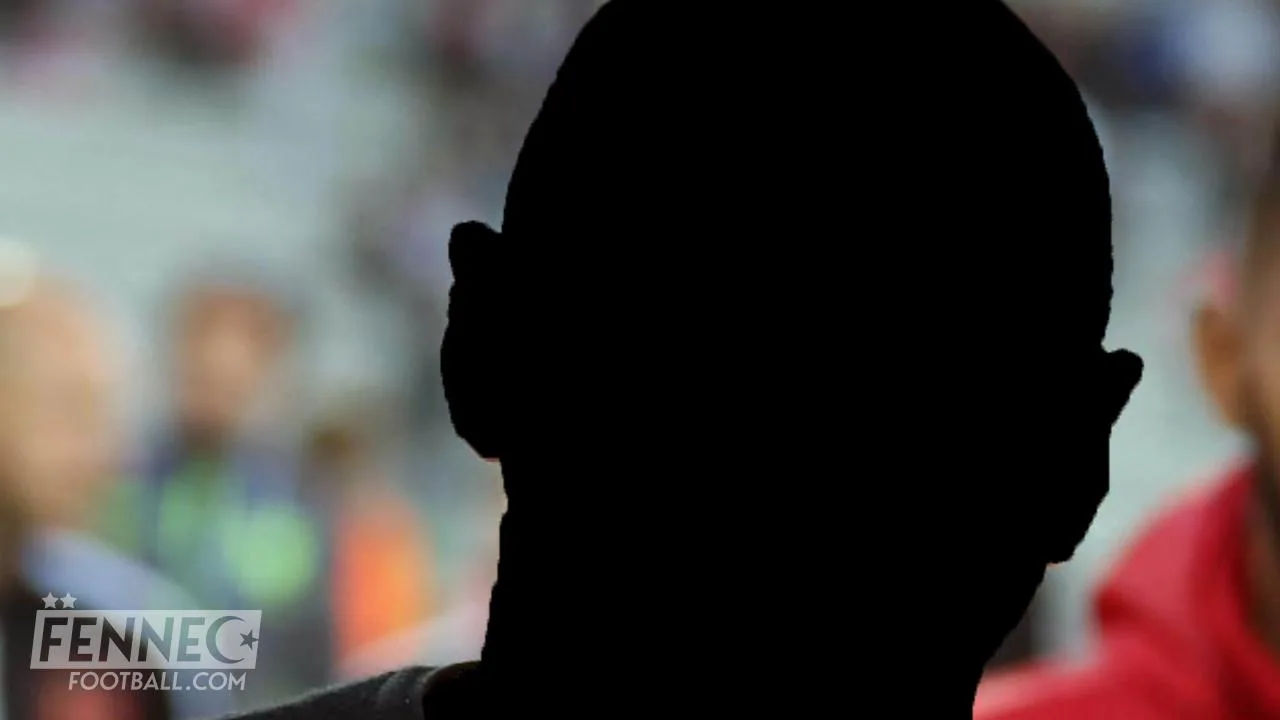 توقيف مدرب رياضي بارز يهز العالم الرياضي الجزائري بقرار صادم وعقوبة قاسية