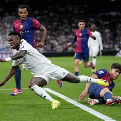 كيفية مشاهدة مباراة ريال مدريد وبرشلونة في نهائي كأس ملك إسبانيا 2025: دليل شامل