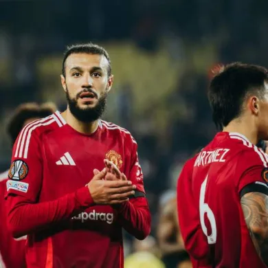 نصير مزراوي: نجم متعدد المواهب يتألق مع مانشستر يونايت