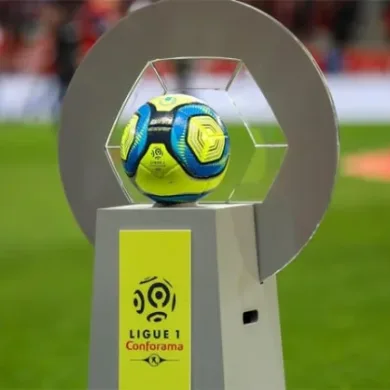 موهبة مغربية جديدة تلمع في فرنسا وتقترب من توقيع عقد احترافي