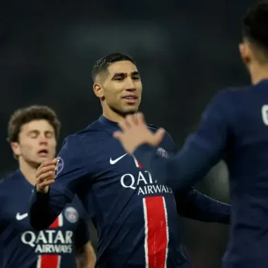 حكيمي يسجل الهدف الثاني في انتصار باريس سان جيرمان على أرسنال وتأهل الفريق الفرنسي لنهائي دوري أبطال أوروبا