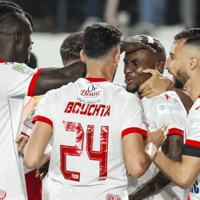 تشكيلة الوداد الرسمية لملاقاة إشبيلية