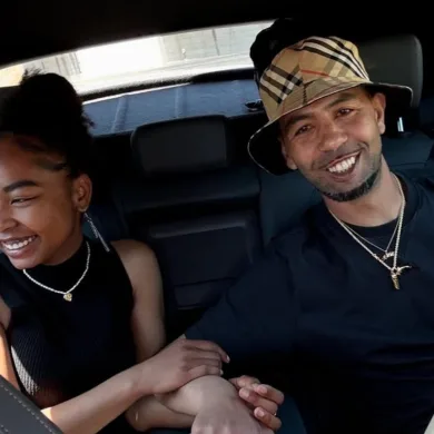 منير نصراوي يبحث عن خليفة لامين جمال مع زوجة الآخرى