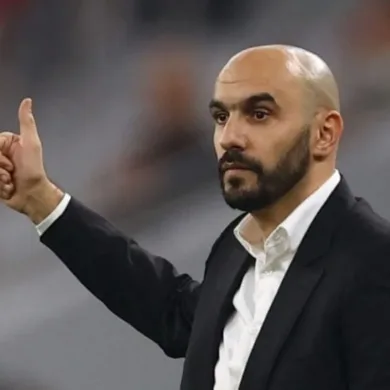 "وليد الركراكي يُحكم السيطرة: ضم أيمن الزوين يعزز فرص منتخب المغرب في الساحة العالمية"