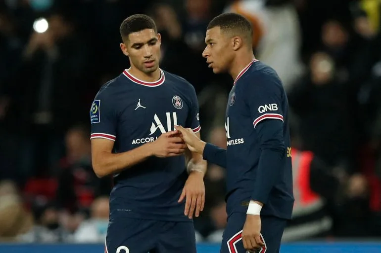 مبابي يفاجئ باريس سان جيرمان بشىء غير متوقع بعد تأهلهم لنهائي دوري أبطال أوروبا