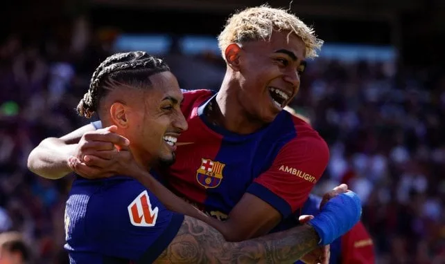 تعرف على رجل مباراة برشلونة وريال مدريد في الدوري الإسباني