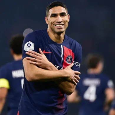 أشرف حكيمي يشعل النهائي الأوروبي ويسجل هدف مبكر يقود باريس سان جيرمان للتقدم على إنتر ميلان