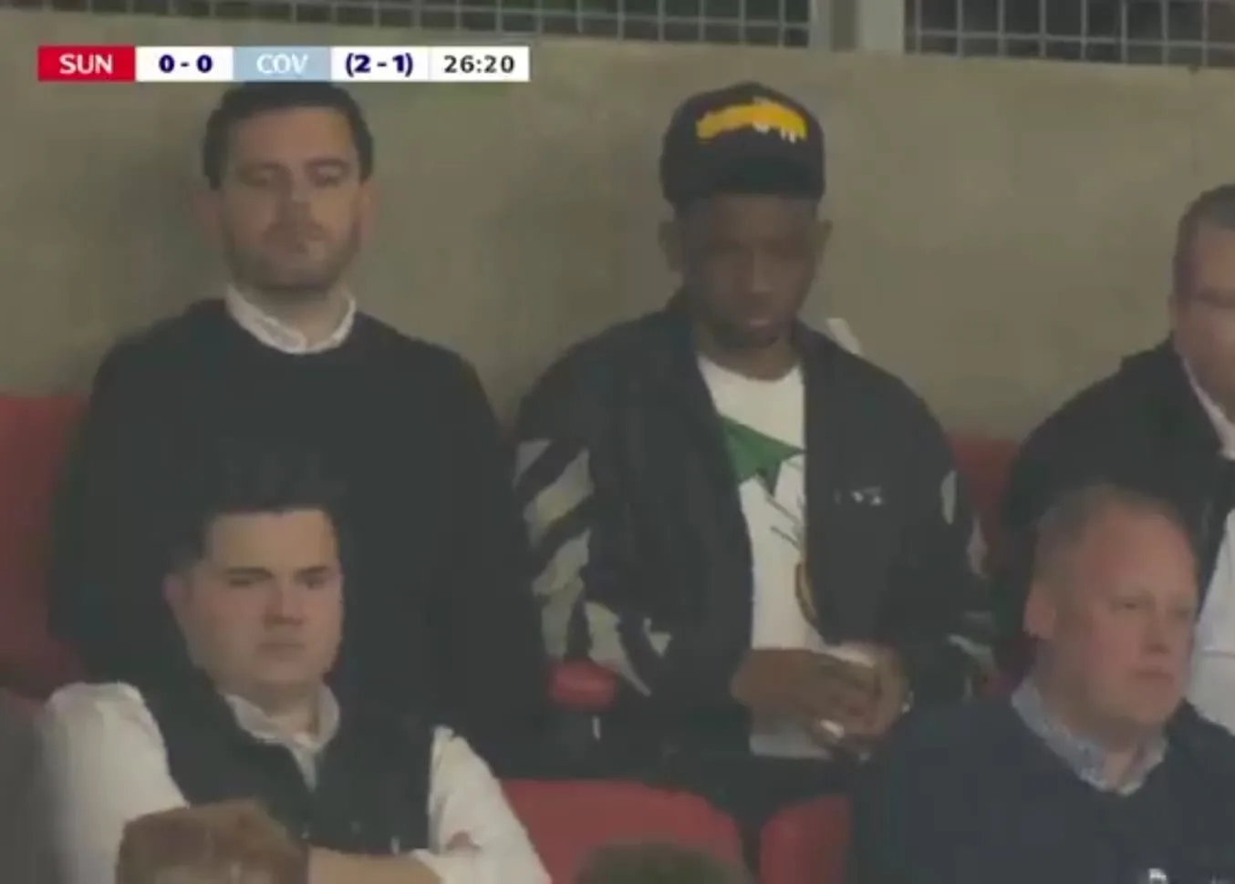 ديالو يتألق في ملعب النور عودة عاطفية مع سندرلاند ضد كوفنتري في نصف نهائي البلاي أوف