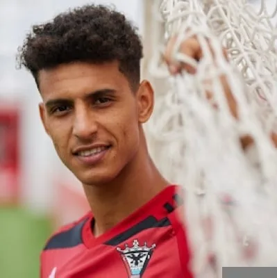 إلياس شعيرة، اللاعب المغربي، ينتقل بشكل نهائي إلى أوفييدو بعد تحقيق صعود تاريخي.