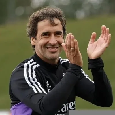 راؤول جونزاليس يوشك على تولي قيادة منتخب الشباب الإسباني تحت 21 عامًا