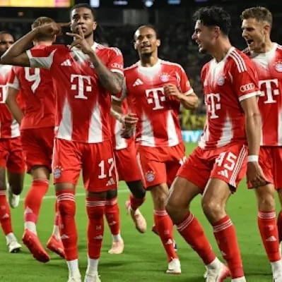 بايرن ميونخ يتقابل مع بنفيكا في مواجهة أوروبية حماسية لتأمين صدارة المجموعة.