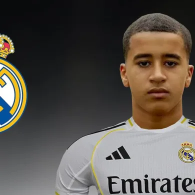 عبد الله وزان يغادر معسكر المنتخب المغربي من أجل توقيع لنادي ريال مدريد