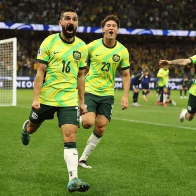 أستراليا تتأهل إلى كأس العالم 2026 بفوز مثير على السعودية 2-1 والسعودية إلى الملحق