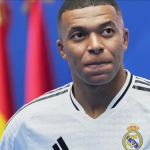 سبب غياب مبابي عن قائمة ريال مدريد أمام الهلال في كأس العالم للأندية