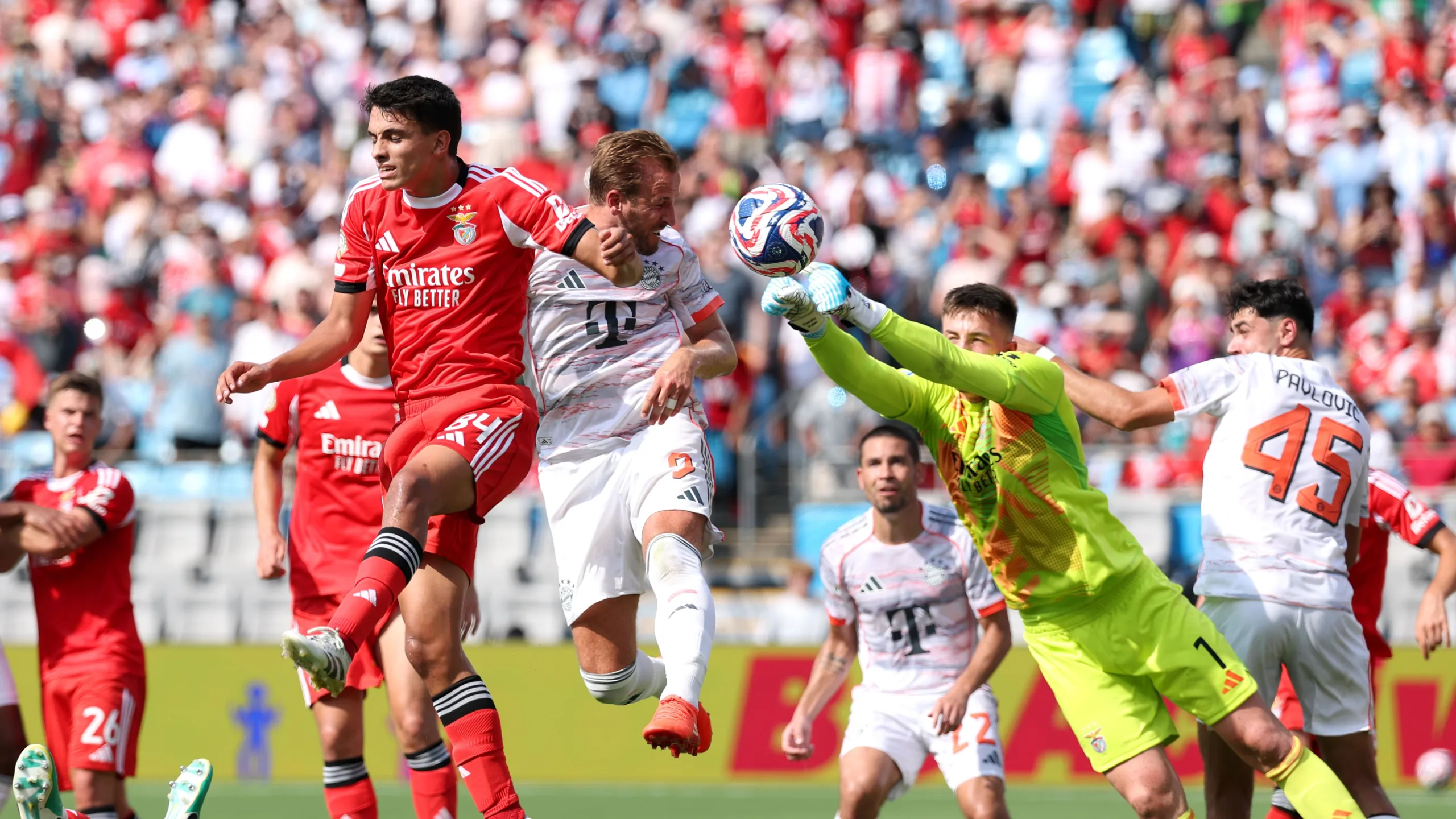 القنوات الناقلة لمباراة تشيلسي وبنفيكا في كأس العالم للأندية 2025 وكيفية متابعتها عبر الإنترنت