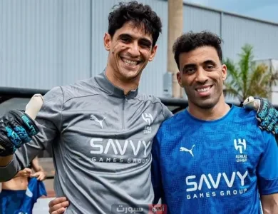 ياسين بونو يفاجئ عبد الرزاق حمد الله بعد توقعيه للهلال بهذا تصريح غير متوقع