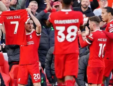 غضب جماهير ليفربول يتصاعد ومطالب برحيل لويس دياز بعد غيابه عن جنازة ديوغو جوتا