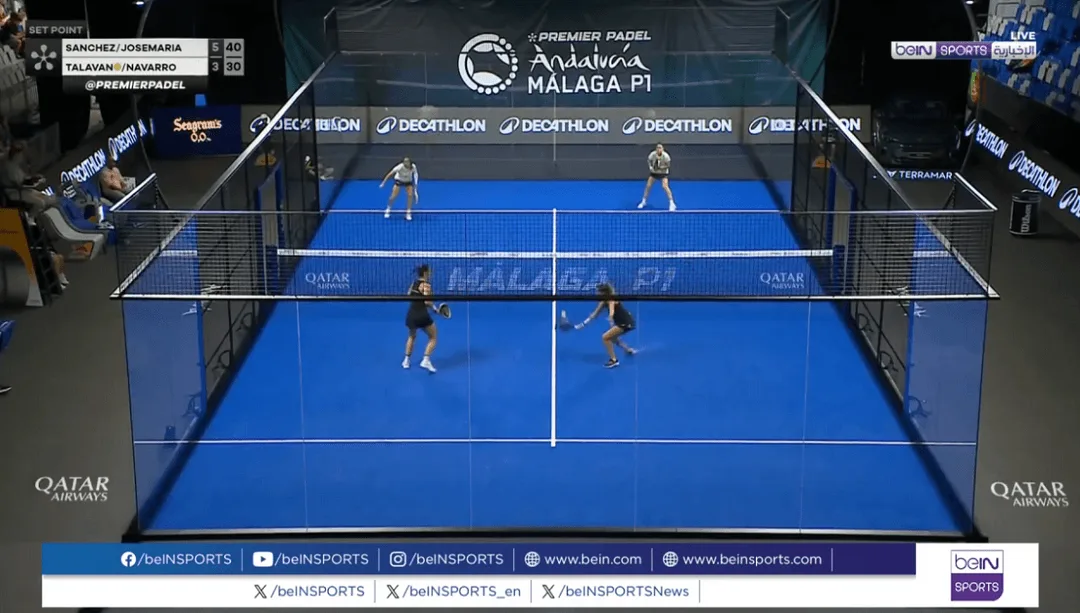 أريانا وباولا تتأهلان لربع نهائي بادل ملقا