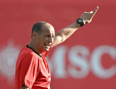 أليغري يشيد بفريقه قبل ودية ليفربول