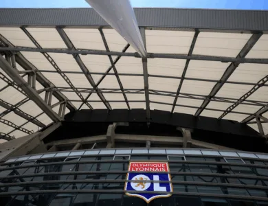 أولمبيك ليون يواصل مشواره في دوري "ليغ 1"